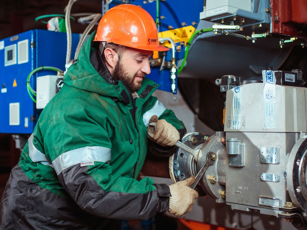 Машинист агрегатов по обслуживанию нефтегазопромыслового оборудования обучение